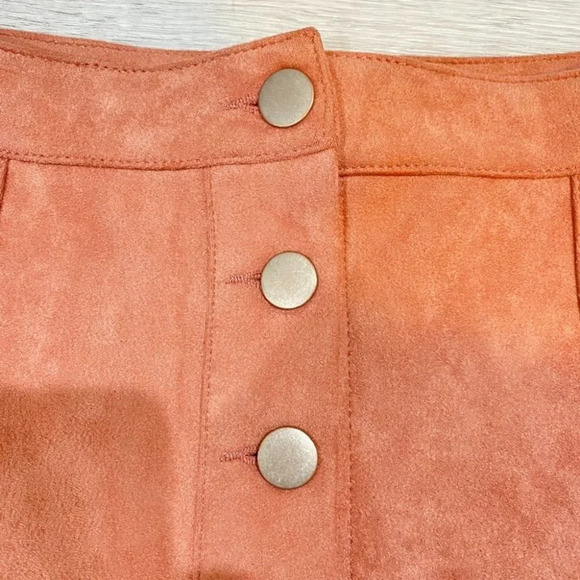 Forever 21 Blush Pink Super Soft Luxurious Suede Button Up Aline Skirt W27 Small - Picture 7 of 12